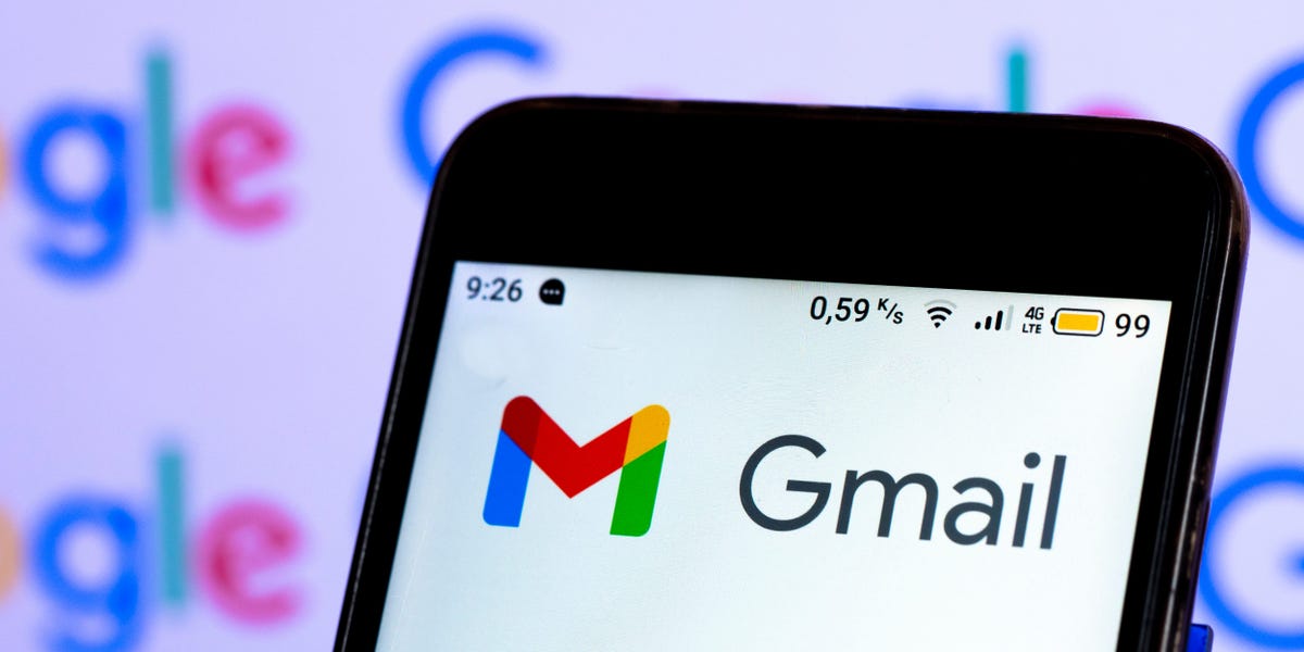 Google will bring generative AI to Gmail. It&#39;s trying to stem the threat of the Microsoft-OpenAI alliance.
